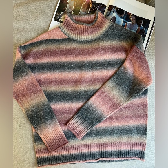 New Evereve Rudy Spacedye Pullover Sweater Size S - Picture 4 of 11